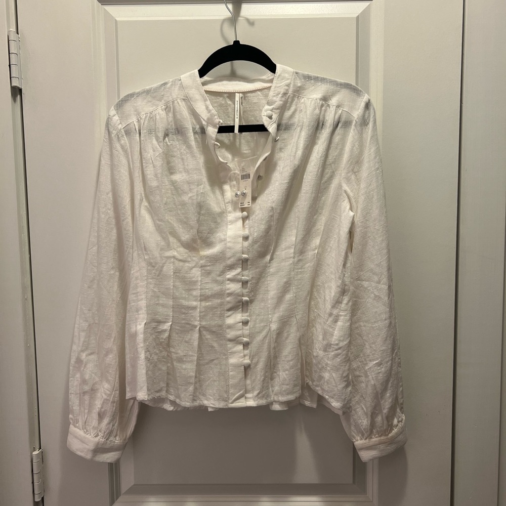 NWT Anthropologie, Medium, white long sleeve top